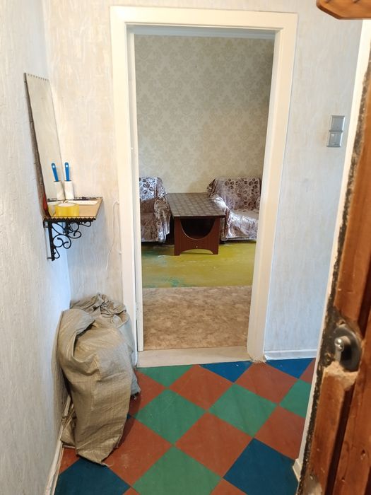 Продам 2 х комн., квар. 3-23-2 этаж.