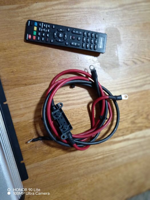 De vânzare diferite accesorii telefoane gps și altele