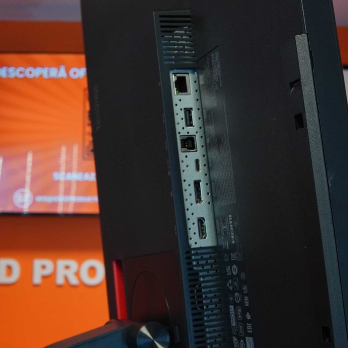 Monitor Lenovo ThinkVision P32p-20, 31.5'', 4K UHD, 60Hz, HDMI DisplayPort Negru