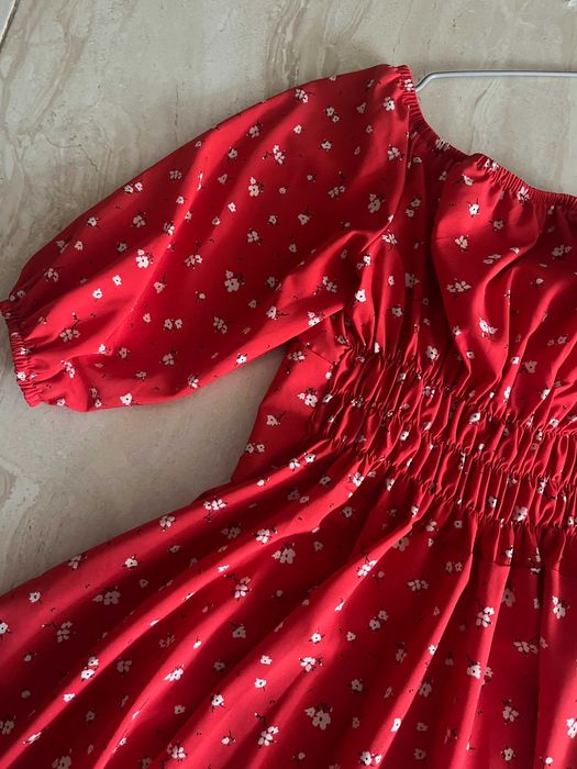 Красива рокля S-M