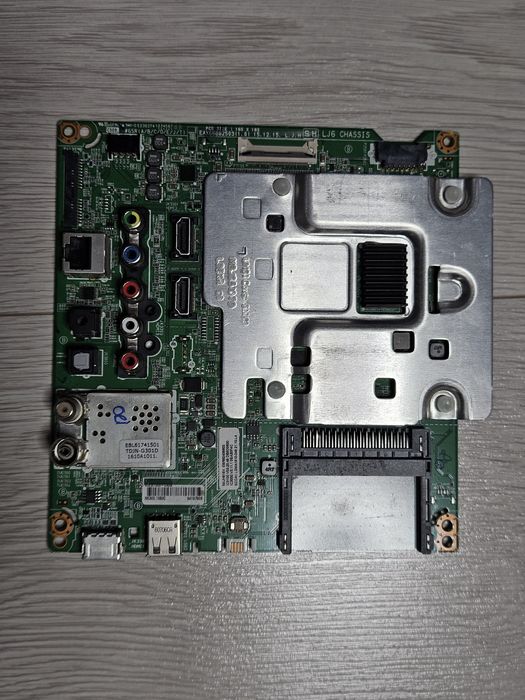 Placa  baza lg 55UH615V pt tv lg 55UH605V