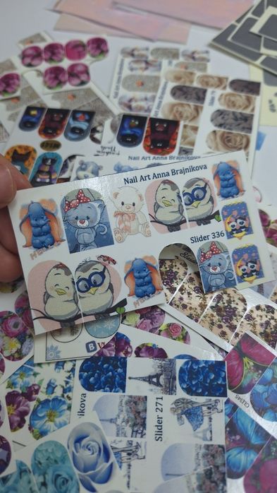 Слайдеры для маникюра