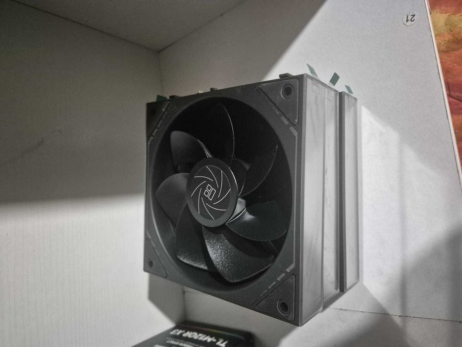 Kit 3 Ventilatoare Thermalright TL-M12QR Reverse Blade, ARGB,Resigilat