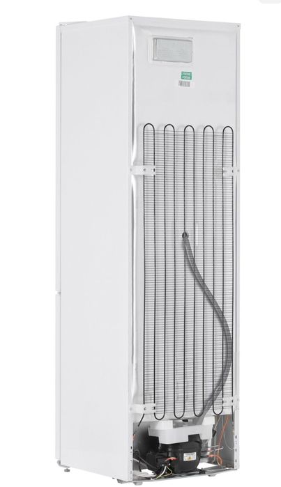 Продам холодильник новый