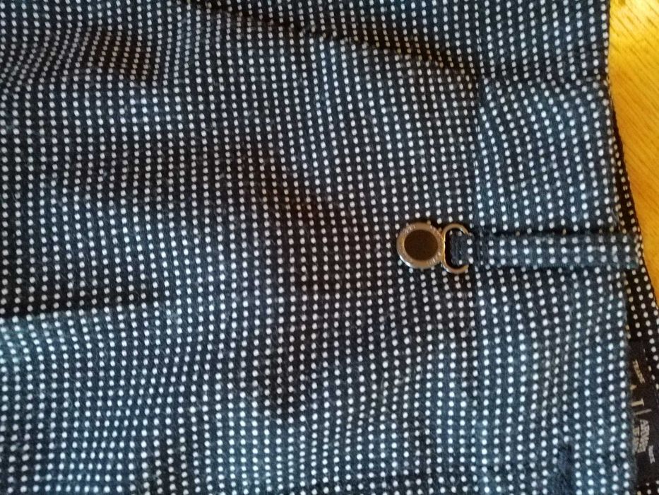 Armani Jeans панталон размер М, памук и др. примеси.
