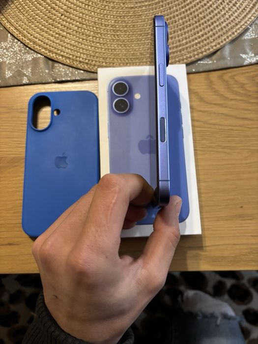 Iphone 16 Ultramarine 128GB