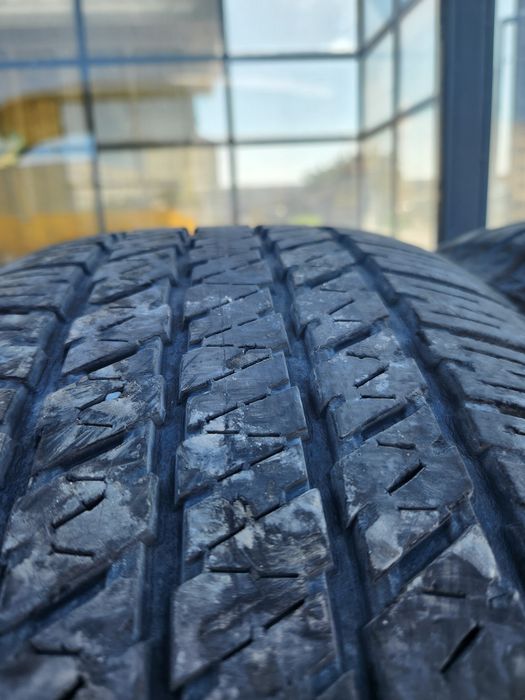 Продам покрышки Bridgestone