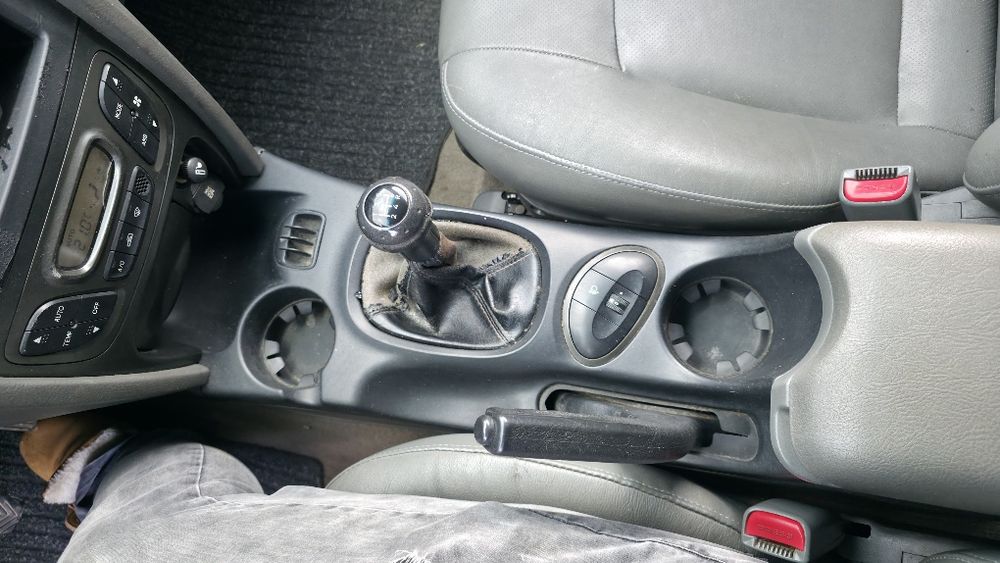 Hyundai Santa Fe 2.0 CRDI 4X4

2000 CRDI 4X4