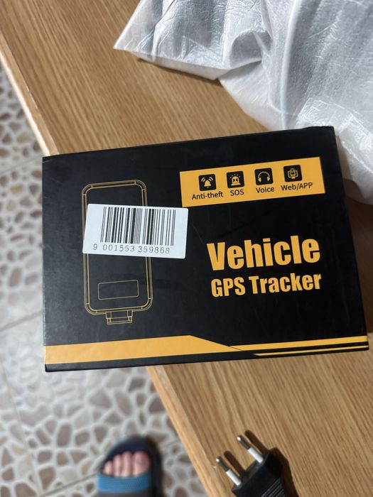 Tracker GPS Auto / Localizator Vehicule  (Anti-theft, SOS, Monitorizare Audio)