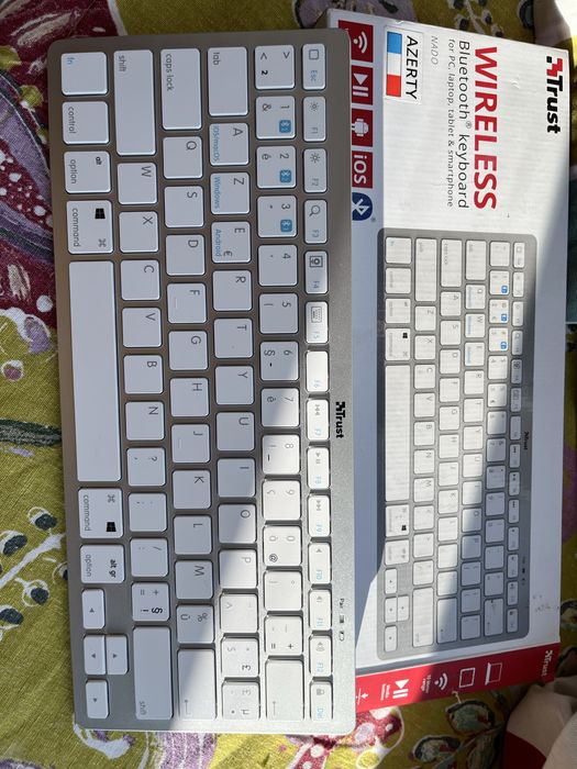 Tastatura wireless bluetooth TRUST