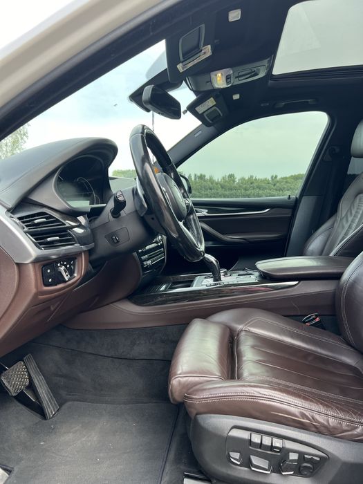 Vand  auto BMW X5 m5d  PROPRIETAR