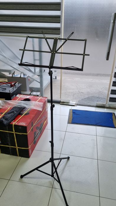 Пульт для нот (пюпитер)