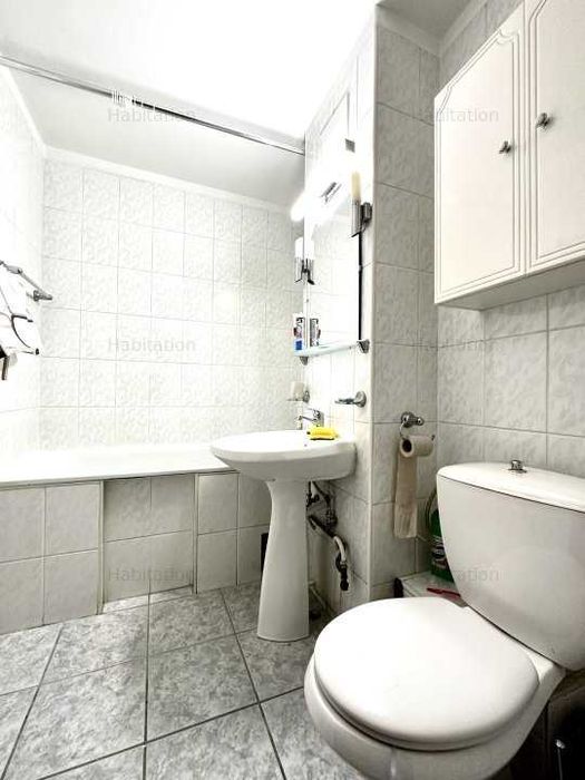 Proprietar inchiriez Apartament 3 camere, decomandat, complet utilat, în zona Drubeta, Girocului, Martirilor, Lidia