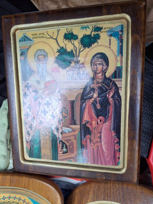 Икони 3 бр. Вав много добар вид