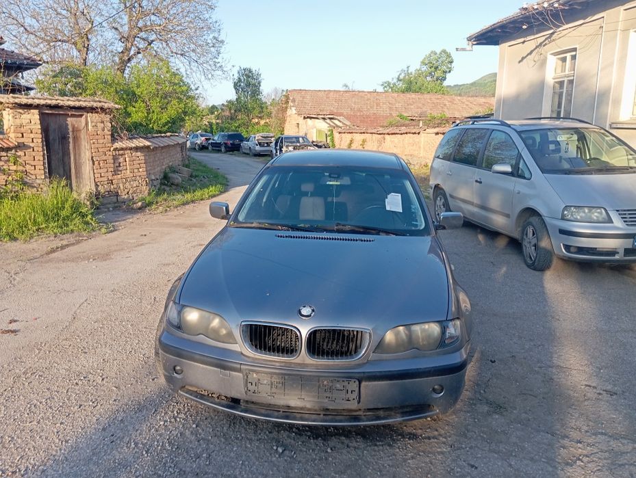 Продавам BMW E46 2.0 150 Фейслифт На части