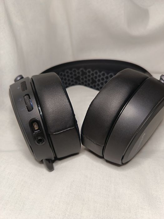 Arctis Pro wired