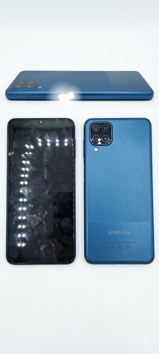 Самсунг А12 на 32 гб.