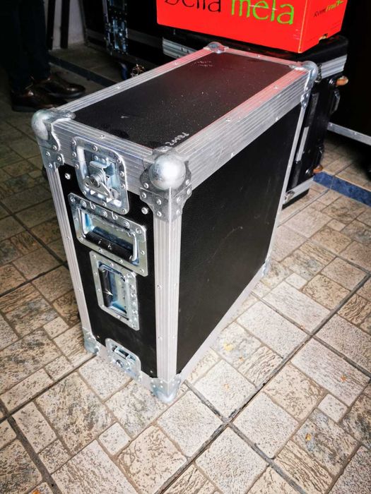 vand dbx 166xl, dbx 2215 si cutie rack