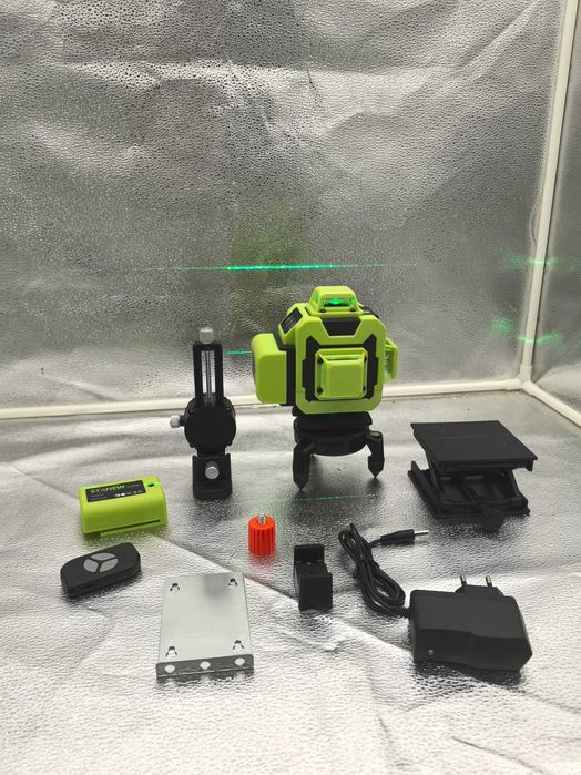 Nivel laser verde, autonivelare, telecomanda – precizie garantata