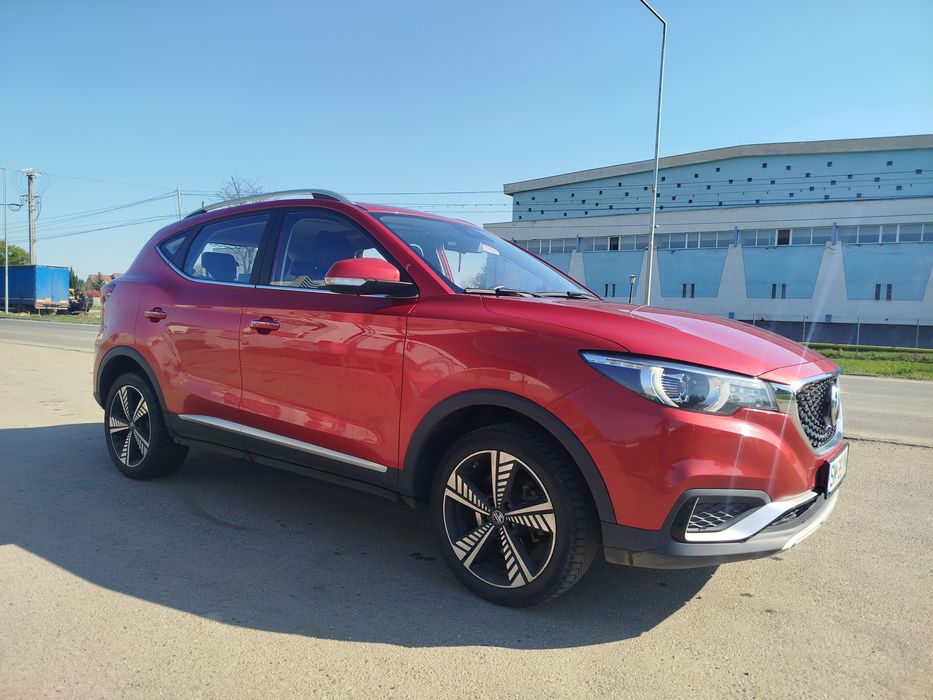 MG ZS EV  Luxury
