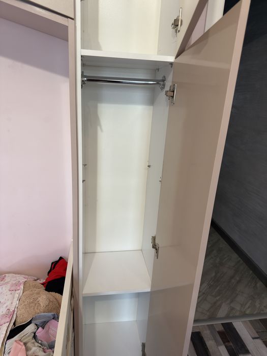 Детско обзавеждане,легла с гардероби