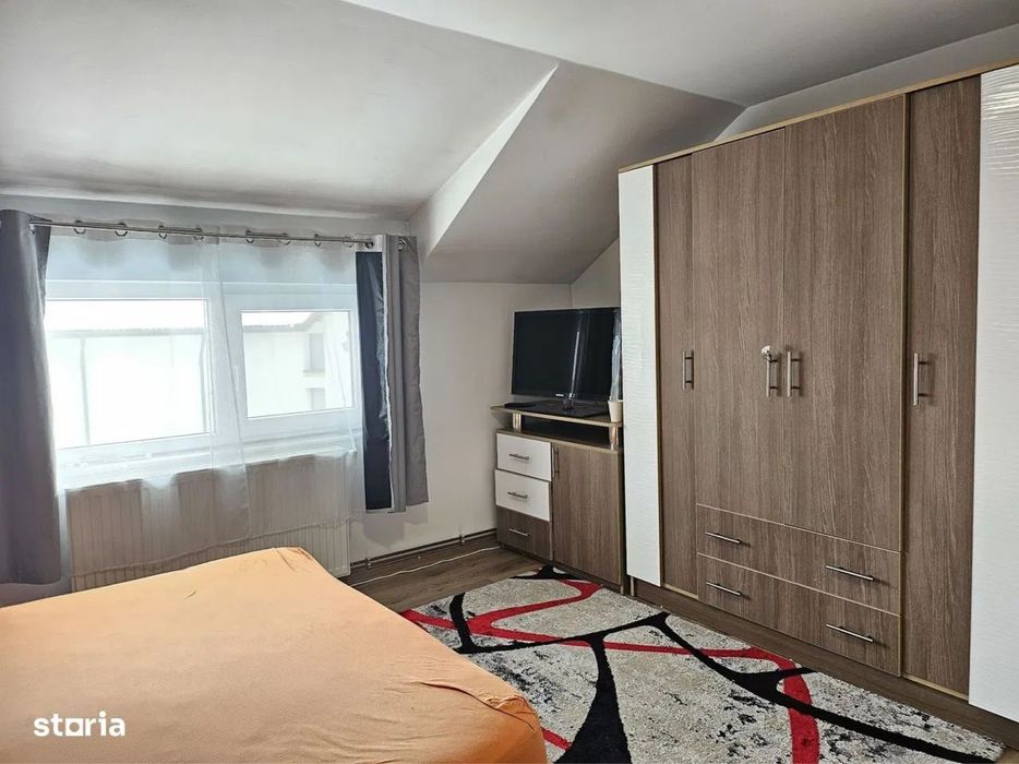 Apartament 3 camere premium – în casă, intrare separată, centrală proprie