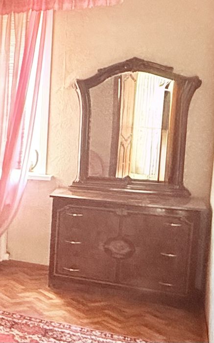 Итальянский спальный гарнитур