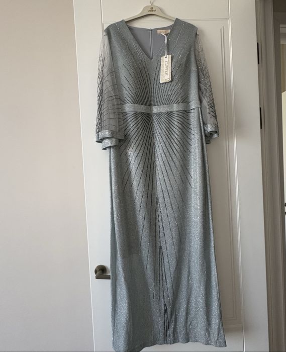 Продаю вечерние платье