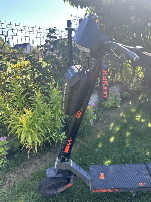 Trotinetă electrică KuKirin G2 2026 – aproape nouă, cu cutie