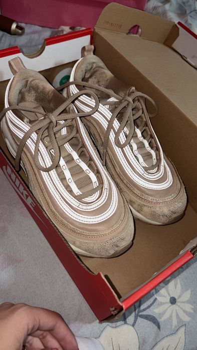 Оригинални дамски обувки Nike 97