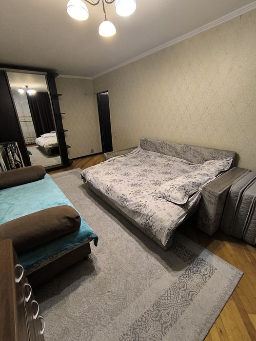 Сдам квартиру посуточно 1 к,8 мкр