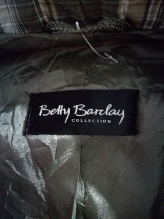 Дамско сако Betty Barclay