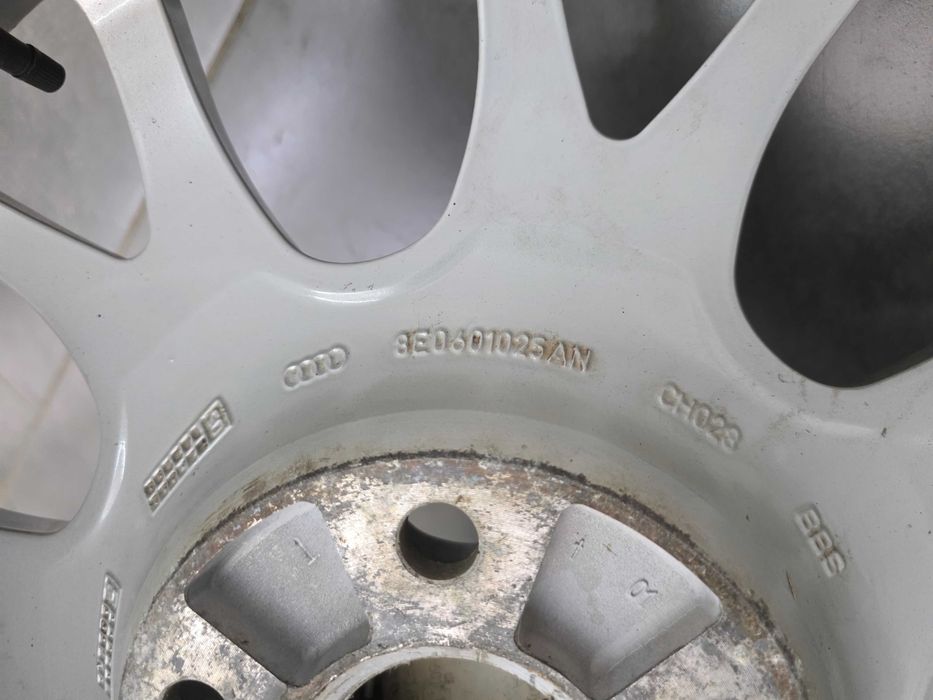 Джанти 18 - Audi