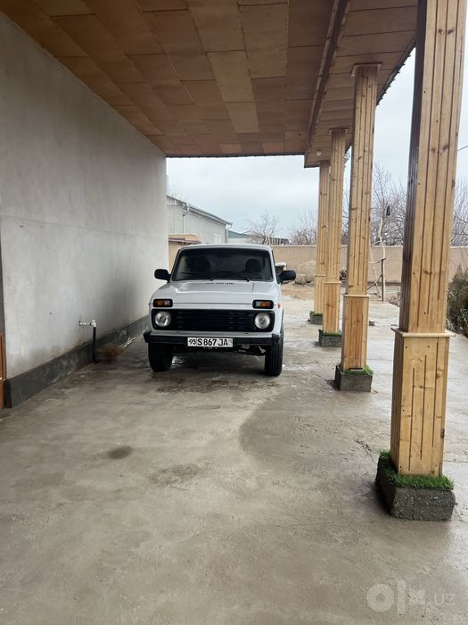 Нива Niva сотилади срочно