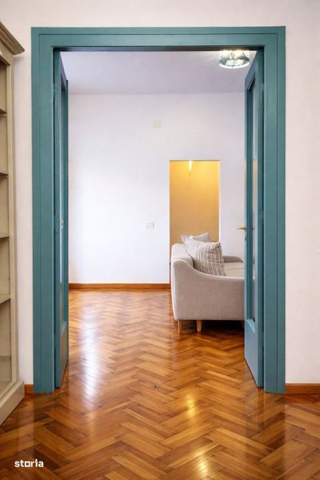 Un apartament cu personalitate, intr-o vila cu farmec – gata de muta