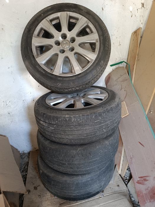 Продаются шины с дисками