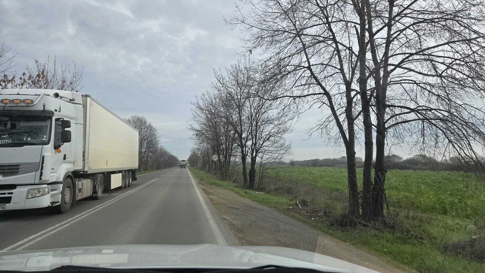 парцел на Окловръстен път на Стара Загора до базата на Лукойл