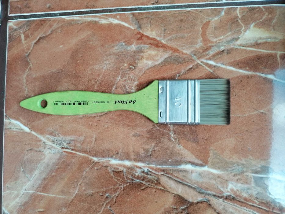 Четка за рисуване за актуални бой