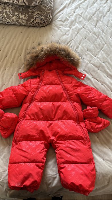 Продаю зимний комбинезон