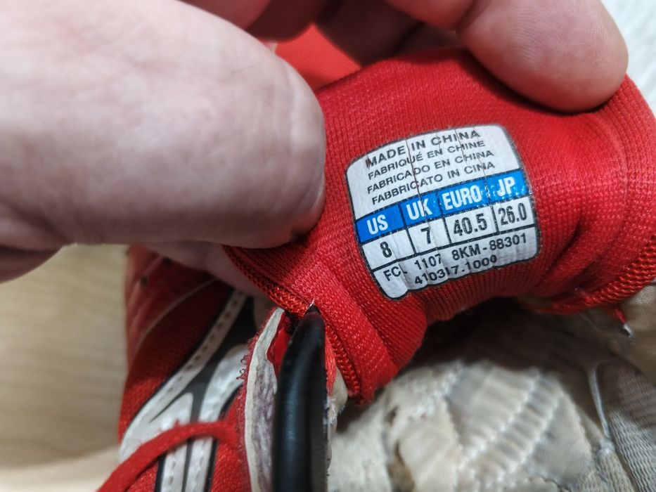 Шиповки для Высоты/Mizuno Оригинал/Размер 26 или 8,5/Качество/отличное
