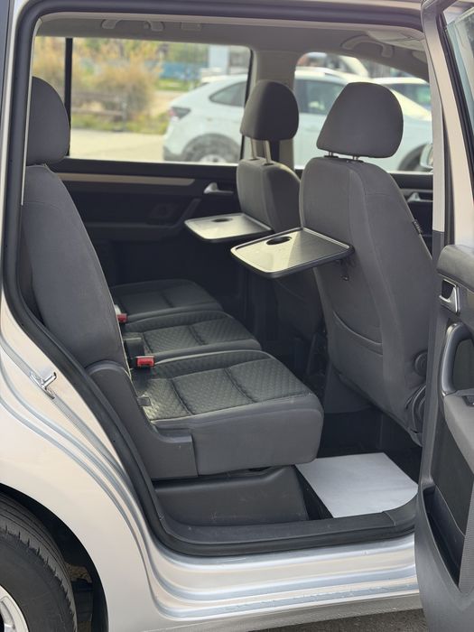 Vw Touran 1.9Tdi 2010 Facelift Navi 10/10
