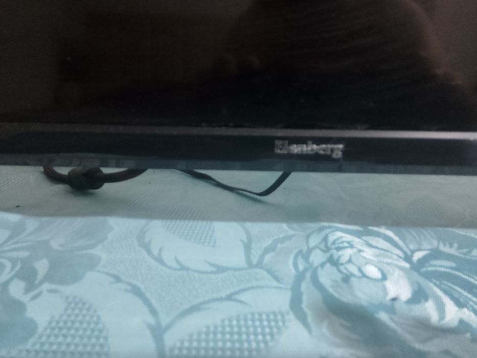 Продам телевизор