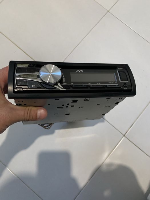 Авто Cd плеър JVC USB