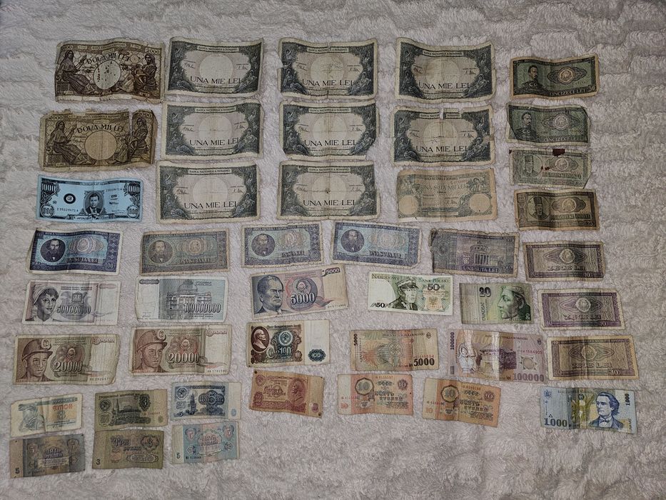 Lot 45 bancnote vechi Romania Iugoslavia URSS etc. 1941–2001 colectie