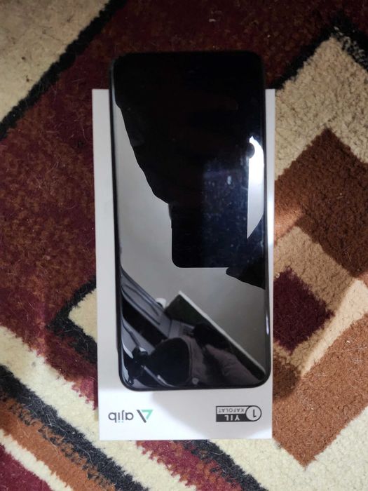 Продам телефон Ajib I10