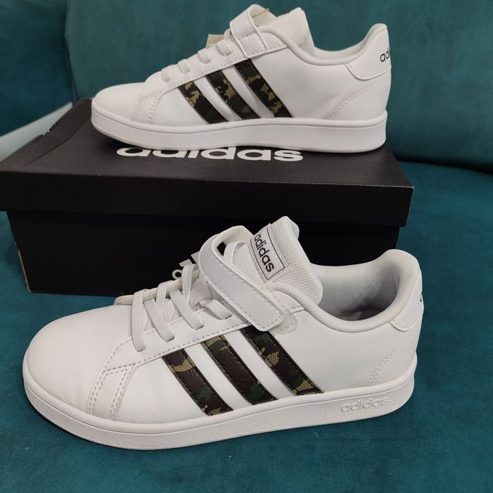 Маратонки Adidas 35номер