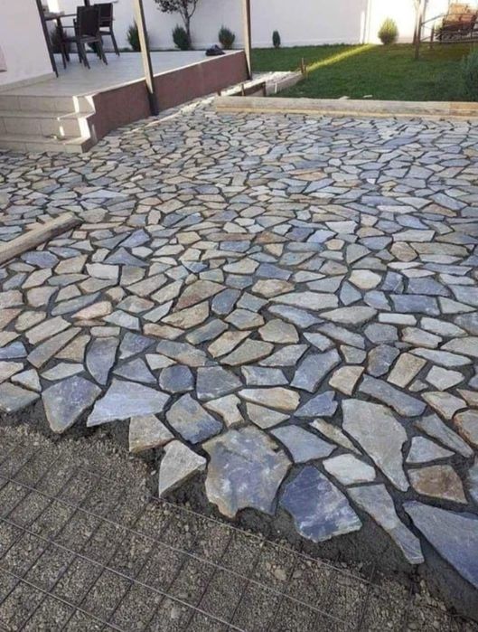 Piatra Naturala de Munte