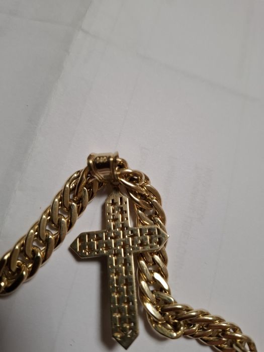 Продавам мъжки златен ланец  тип ПАНЦЕР  двулицев със кръст 32,20 гр 1