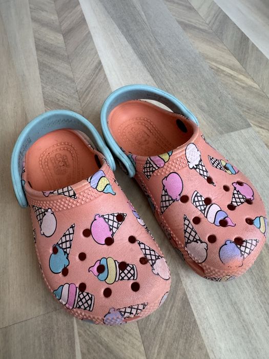 Crocs за момиче размер 24-25
