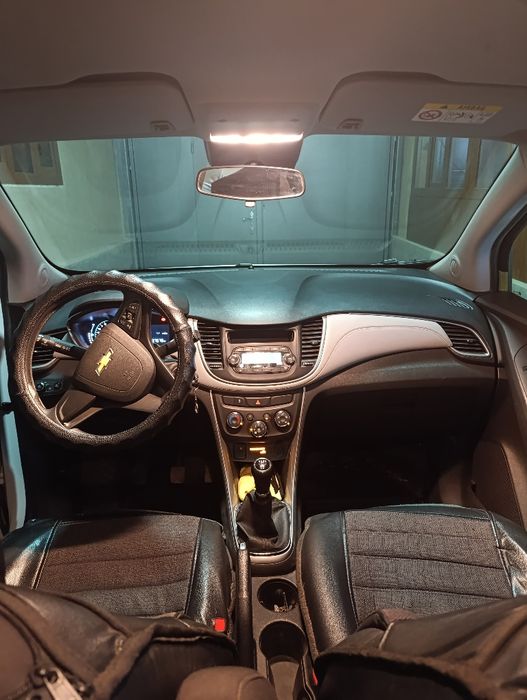 Tracker 1 sotiladi 2019-yil